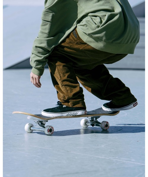 Slyde（スライド）の「【Slyde】SLYDE TECH MID CUT SUEDE SHOES（スニーカー・メンズ・マスタード/ブラック×ホワイト/ブラック・23.5/25/26.5/27.5/23/25.5/26/27/24/28/24.5）」の14枚目の写真