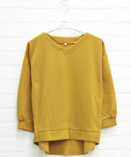 BELLUNA PLUS(ベルーナ)の「裏起毛リップル素材Vネックプルオーバー(Tシャツ/カットソー・レディース・ネイビー/イエロー/グレー系その他/コーラル・MEDIUM/LARGE/X-LARGE)」の3枚目の写真