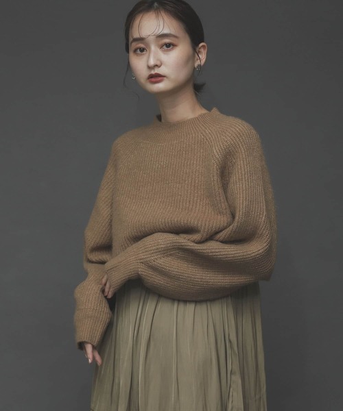 SENSE OF PLACE by URBAN RESEARCH（センスオブプレイスバイアーバンリサーチ）の「ストレッチアルパカアイレットショートセーター（ニット/セーター・レディース・ブラック/アイボリー/ブルー/ベージュ/レッド・ONE）」の22枚目の写真