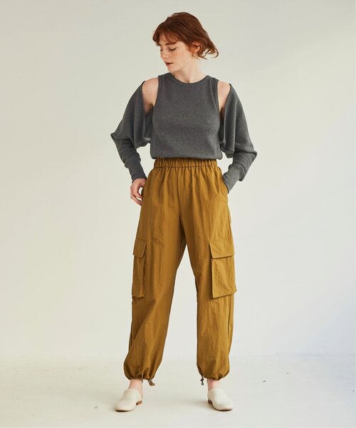 RAY CASSIN(レイカズン)の「S/M展開 Loose Cargo Pants(その他パンツ・レディース・キナリ/カーキ・SMALL)」の3枚目の写真