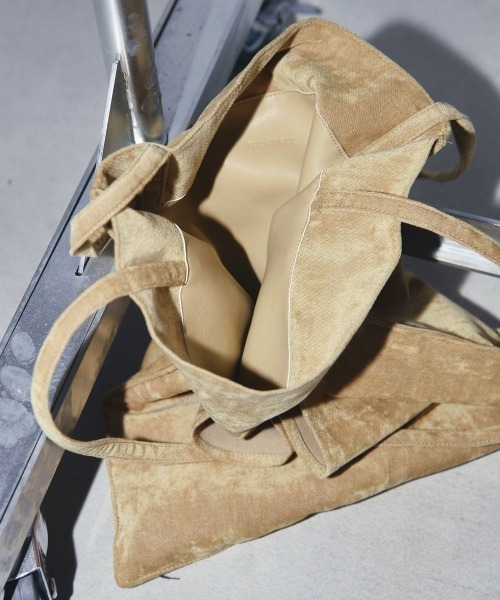 TODAYFUL(トゥデイフル)の「TODAYFUL(トゥデイフル) "Velvet Tote Bag"ベルベットトートバッグ/12211012(トートバッグ・レディース・ライトグリーン/マスタード/ピンクベージュ・ONE SIZE)」の14枚目の写真