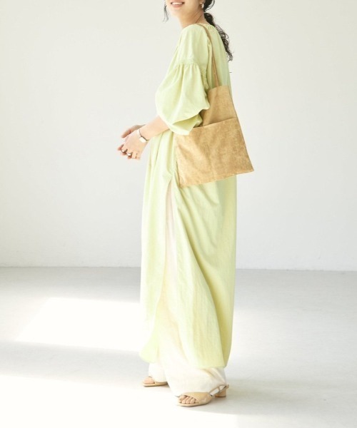 TODAYFUL(トゥデイフル)の「TODAYFUL(トゥデイフル) "Velvet Tote Bag"ベルベットトートバッグ/12211012(トートバッグ・レディース・ライトグリーン/マスタード/ピンクベージュ・ONE SIZE)」の20枚目の写真