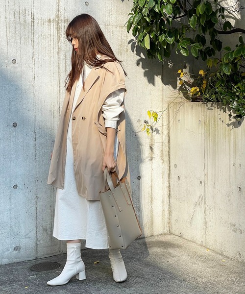 salle de bal POUR TOUS(サルデバルプールトゥス)の「【 ZOZO限定 】トレンチベスト 343014 poncho DAD(トレンチコート・レディース・ベージュ/ブラウン・FREE)」の9枚目の写真