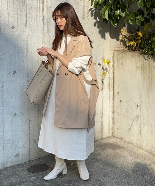 salle de bal POUR TOUS(サルデバルプールトゥス)の「【 ZOZO限定 】トレンチベスト 343014 poncho DAD(トレンチコート・レディース・ベージュ/ブラウン・FREE)」の15枚目の写真