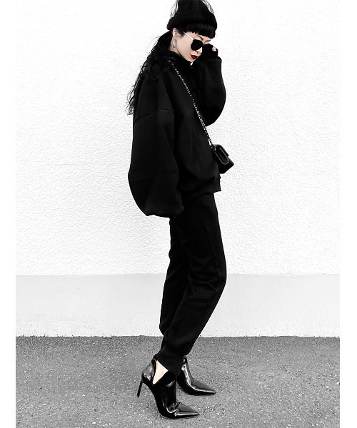 LVEU.（ラブユ.）の「Skipper sweat / スキッパースウェット(Ai select