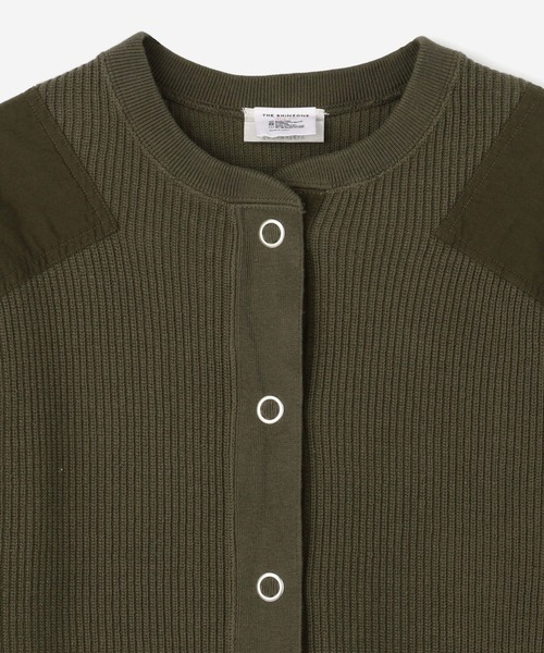 THE SHINZONE（ザ　シンゾーン）の「THE SHINZONE | MILITARY CAPELIN WOMEN（カーディガン/ボレロ・レディース・オリーブ/ブラック・FREE）」の10枚目の写真