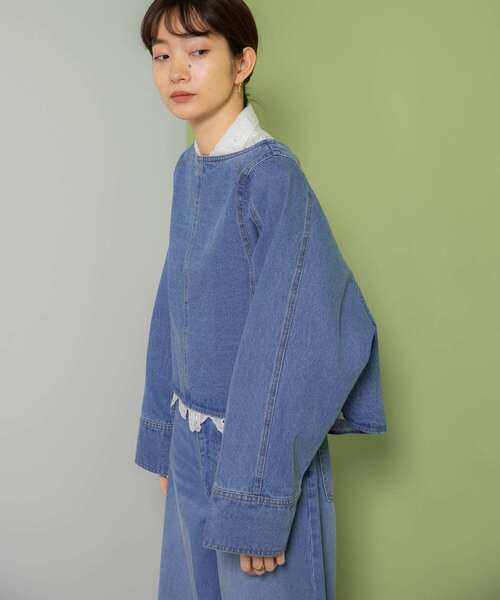 KBF（ケイビーエフ）の「『WEB/一部店舗限定』WIDEデニムプルオーバー（シャツ/ブラウス・レディース・ブラック/ブルー・ONE）」の10枚目の写真