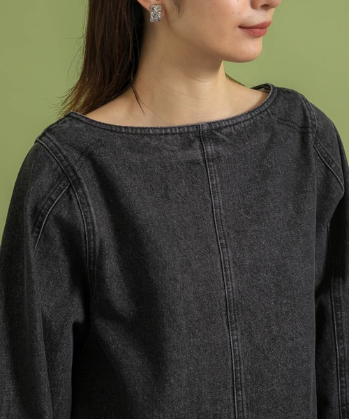 KBF（ケイビーエフ）の「『WEB/一部店舗限定』WIDEデニムプルオーバー（シャツ/ブラウス・レディース・ブラック/ブルー・ONE）」の19枚目の写真