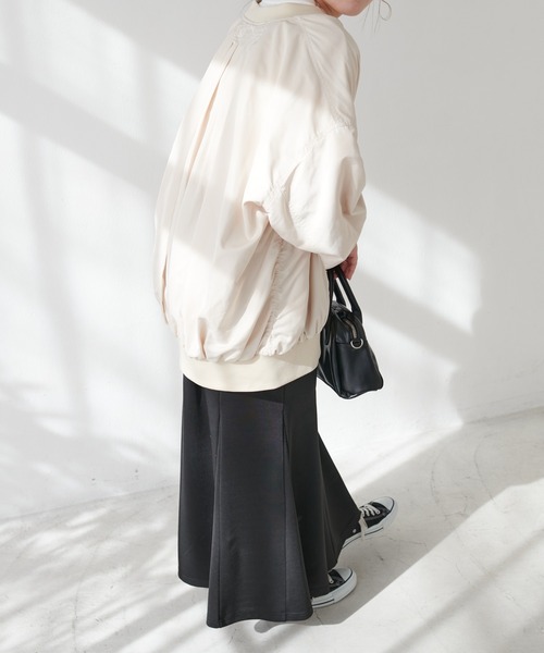 DISCOAT（ディスコート）の「ビッグMA1（MA-1・レディース・ホワイト系その他/ライトグレー・FREE）」の16枚目の写真