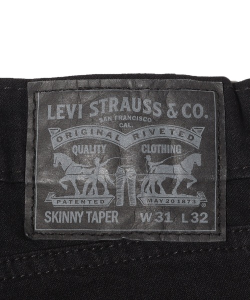 Levi's（リーバイス）の「Levi's/リーバイス SKINNY TAPER スキニーテーパードパンツ（デニムパンツ・メンズ・ブラック・W28 L32/W29 L32/W30 L32/W31 L32/W32 L32/W33 L32/W34 L32/W36 L32/26inch/27inch）」の17枚目の写真