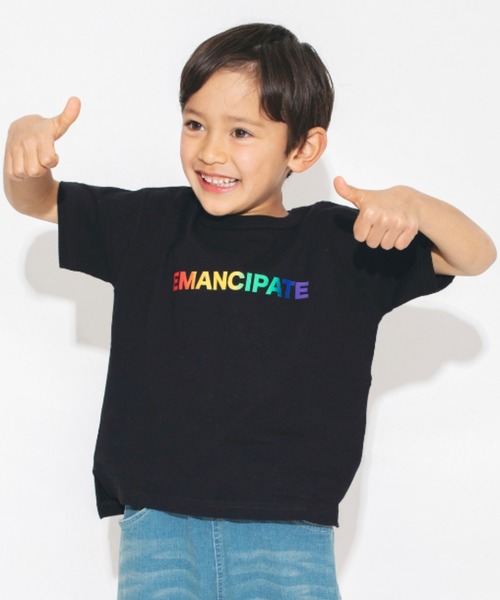 BRANSHES(ブランシェス)の「【bコレ / 綿100%】グラフィック半袖Tシャツ(Tシャツ/カットソー・キッズ・レッド/ベージュ/ホワイト/カラフル/オフホワイト/イエロー/ブルーグレー/ブラック/アイボリー/ライトベージュ・140/100/110/130/120/150)」の10枚目の写真