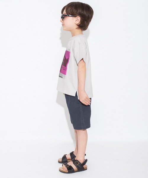 BRANSHES(ブランシェス)の「【bコレ / 綿100%】グラフィック半袖Tシャツ(Tシャツ/カットソー・キッズ・レッド/ベージュ/ホワイト/カラフル/オフホワイト/イエロー/ブルーグレー/ブラック/アイボリー/ライトベージュ・140/100/110/130/120/150)」の14枚目の写真