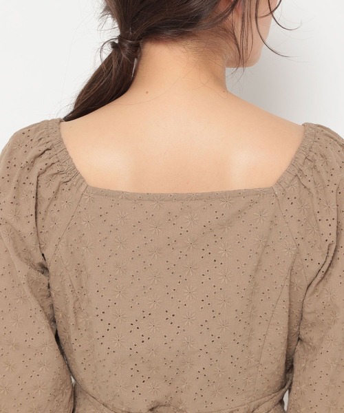 mysty woman（ミスティウーマン）の「刺繍レースブラウス 272385（シャツ/ブラウス・レディース・ブラウン/オフホワイト/ピンク・FREE）」の13枚目の写真