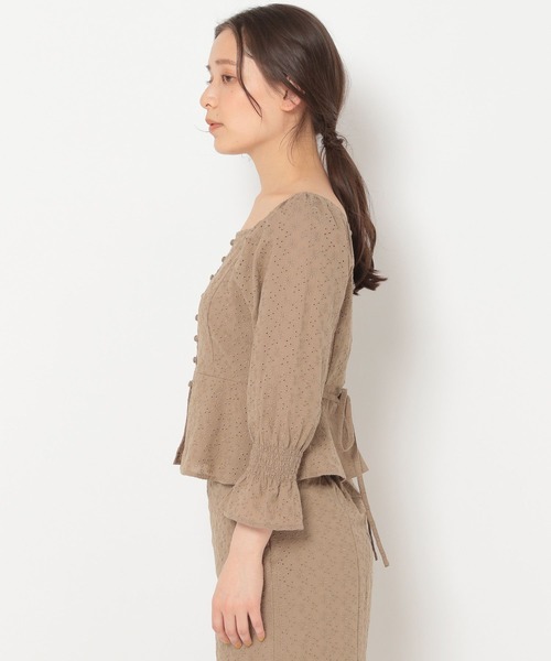 mysty woman（ミスティウーマン）の「刺繍レースブラウス 272385（シャツ/ブラウス・レディース・ブラウン/オフホワイト/ピンク・FREE）」の10枚目の写真