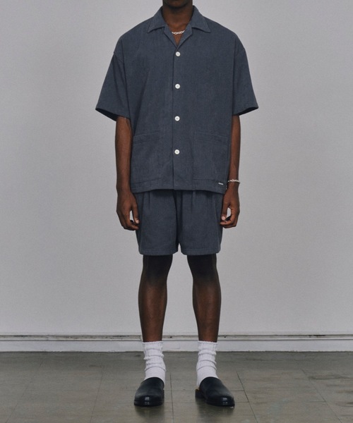 COOTIE PRODUCTIONS（クーティープロダクションズ）の「2 Tuck Pile Easy Shorts（その他パンツ・メンズ・ブラック/グレー・MEDIUM/LARGE/X-LARGE）」の4枚目の写真