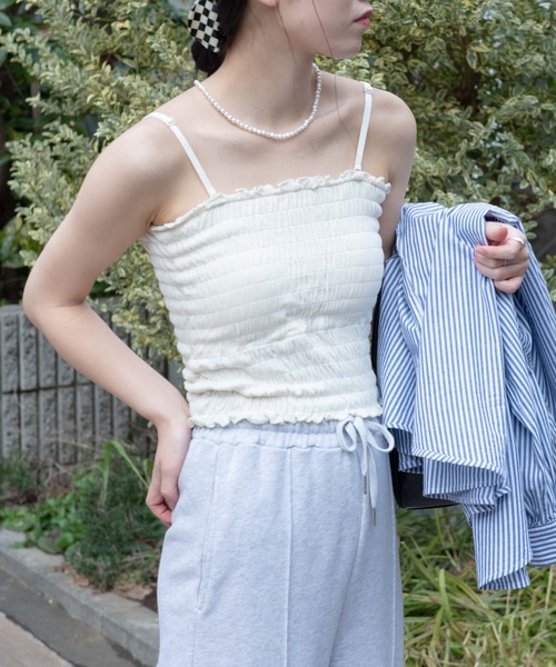 WEGO(ウィゴー)の「WEGO/2WAYカップインシャーリングキャミソール(キャミソール・レディース・ブラック/アイボリー/イエロー系その他2・MEDIUM/SMALL)」の17枚目の写真