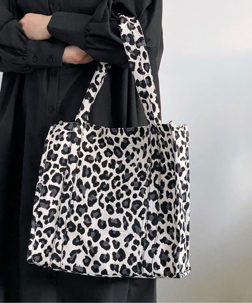 ottilie（オティーリエ）の「アニマル柄トートバッグ（トートバッグ・レディース・レオパード/ゼブラ・FREE）」の20枚目の写真