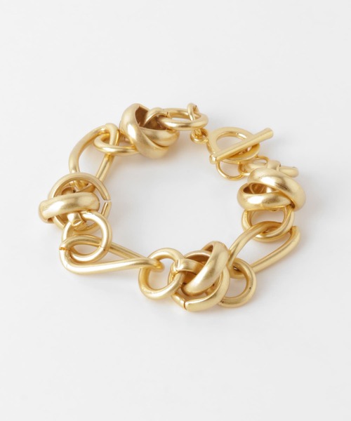 KBF（ケイビーエフ）の「ボリュームチェーンブレスレット（ブレスレット・レディース・ゴールド/シルバー・ONE）」の3枚目の写真