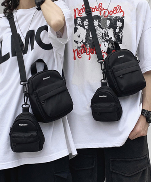c.u.l（シーユーエル）の「【c.u.l】ユニセックス ワンショルダーバック2点セット cula365（ショルダーバッグ・レディース・ブラック・FREE）」の3枚目の写真