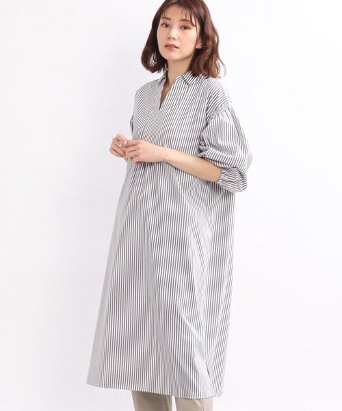 SHOO・LA・RUE(シューラルー)の「◆【マシンウォッシャブル】カフタン風シャツワンピース(ワンピース・レディース・ブラック系2/レッド系4/ブルー系2/グリーン系その他4・00)」の1枚目の写真