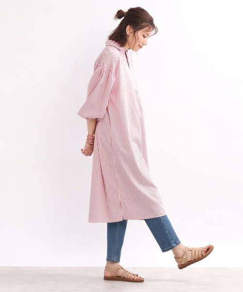 SHOO・LA・RUE(シューラルー)の「◆【マシンウォッシャブル】カフタン風シャツワンピース(ワンピース・レディース・ブラック系2/レッド系4/ブルー系2/グリーン系その他4・00)」の21枚目の写真