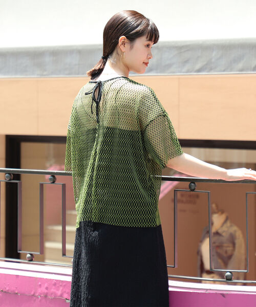 Ray BEAMS（レイビームス）の「Ray BEAMS / ミックスメッシュ ハーフスリーブ Tシャツ（Tシャツ/カットソー・レディース・ブラック/ベージュ/ケリー・ONE SIZE）」の21枚目の写真