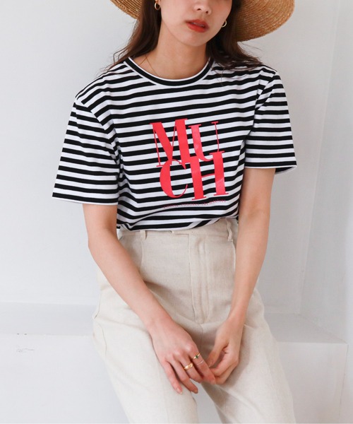 feepur（フェピュール）の「MUCH光沢ラバーTee（Tシャツ/カットソー・レディース・ホワイト/オフホワイト/ホワイト×ブラック・MEDIUM）」の3枚目の写真