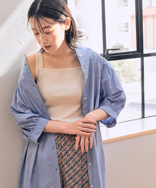 LAKOLE（ラコレ）の「テレコワイドストラップタンクトップ / 276570（タンクトップ・レディース・ブラック/オフホワイト/バイオレット/ライトベージュ・SMALL/MEDIUM）」の3枚目の写真