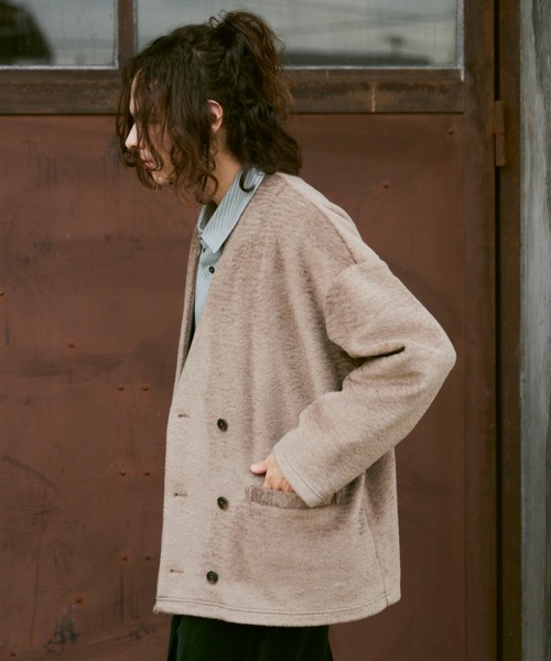 CASPER JOHN(キャスパージョン)の「Shaggy double jacket/シャギーダブルジャケット(ノーカラージャケット・メンズ・ベージュ/ブラウン・SMALL/MEDIUM/LARGE)」の16枚目の写真
