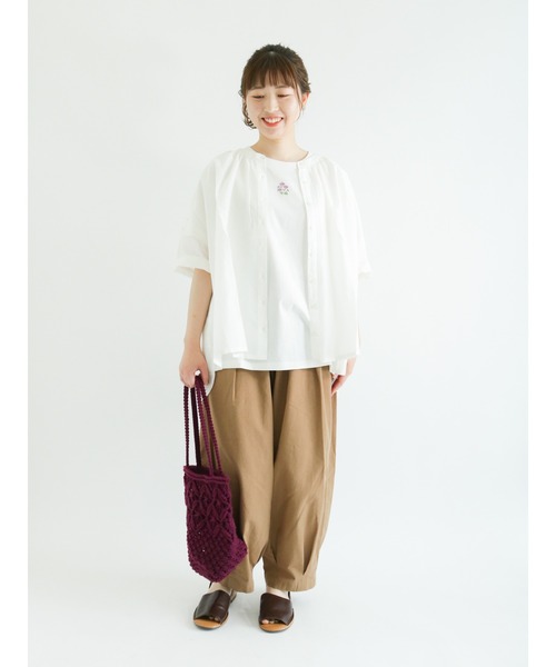 Samansa Mos2（サマンサ モスモス）の「インドボイル前開きギャザーブラウス（シャツ/ブラウス・レディース・オフホワイト/イエロー/グリーン/チャコール/ブラック・ﾌﾘ-）」の19枚目の写真