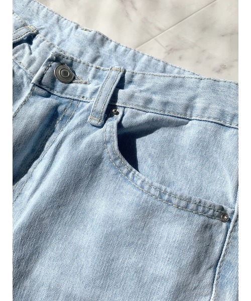 HEILIS(ヘイリス)の「ハイウエストダメージデニムパンツ / ストレート セミワイド(デニムパンツ・レディース・ブルー・S/M)」の4枚目の写真