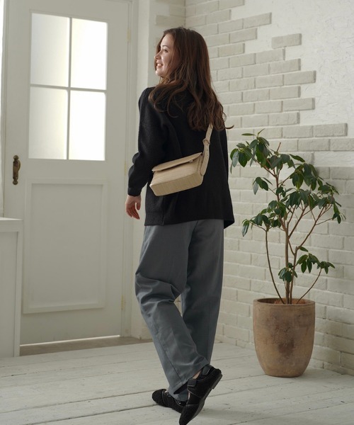 t a r o s u(タロス)の「high waist slacks/ハイウェストスラックス(スラックス・レディース・ブラック/グレー・FREE)」の7枚目の写真