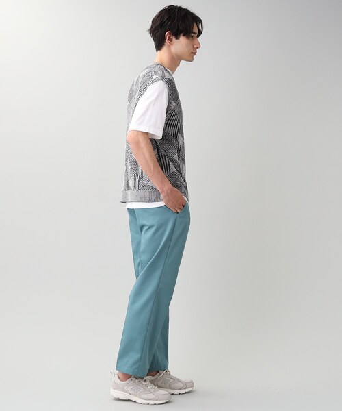 THE SHOP TK （ザ ショップ ティーケー ）の「◆【1枚でこなれ感のあるコーデに】ジオメトリック ベストレイヤードアンサンブルTシャツ（ベスト・メンズ・グレー系3/グリーン系その他5/ベージュ系3・02/03/04）」の20枚目の写真