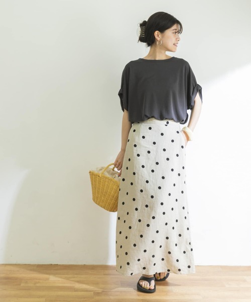 URBAN RESEARCH（アーバンリサーチ）の「relax drape Tシャツ（Tシャツ/カットソー・レディース・チャコールグレー/オフホワイト/カーキ・FREE）」の9枚目の写真