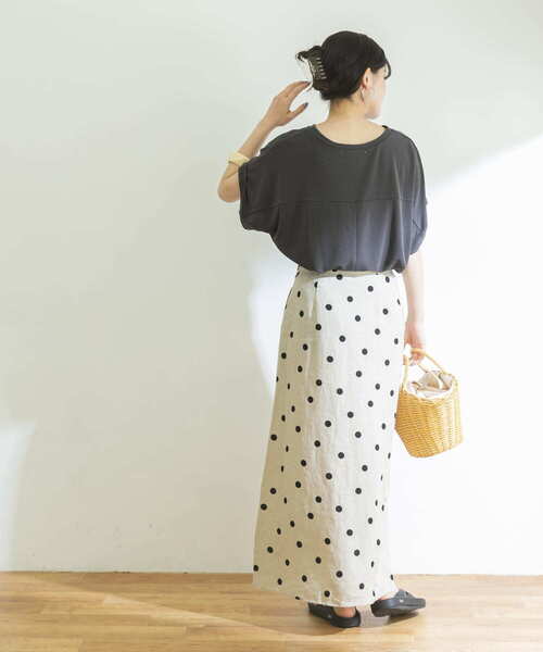 URBAN RESEARCH（アーバンリサーチ）の「relax drape Tシャツ（Tシャツ/カットソー・レディース・チャコールグレー/オフホワイト/カーキ・FREE）」の10枚目の写真