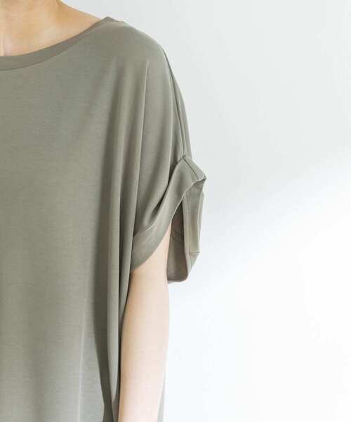 URBAN RESEARCH（アーバンリサーチ）の「relax drape Tシャツ（Tシャツ/カットソー・レディース・チャコールグレー/オフホワイト/カーキ・FREE）」の12枚目の写真