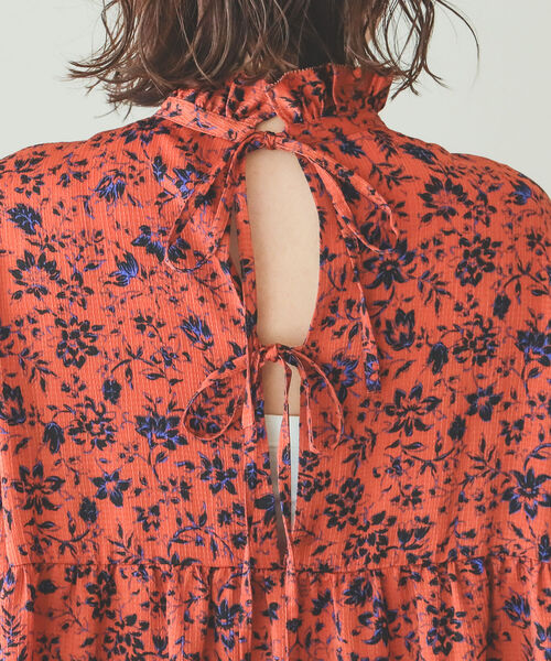 B:MING by BEAMS(ビーミングバイビームス)の「B:MING by BEAMS / フラワープリント ブラウス 22AW(シャツ/ブラウス・レディース・ブラック系/ブラウン系・SMALL/MEDIUM)」の22枚目の写真