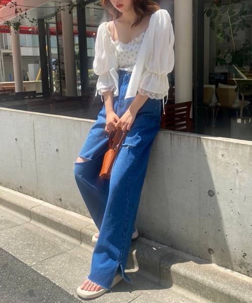 one after another NICE CLAUP（ワンアフターアナザーナイスクラップ）の「【S,Mサイズ】カッティングワイドデニムパンツ（デニムパンツ・レディース・ライトブルー/ネイビー/ピンク/ブルー・SMALL/MEDIUM）」の13枚目の写真