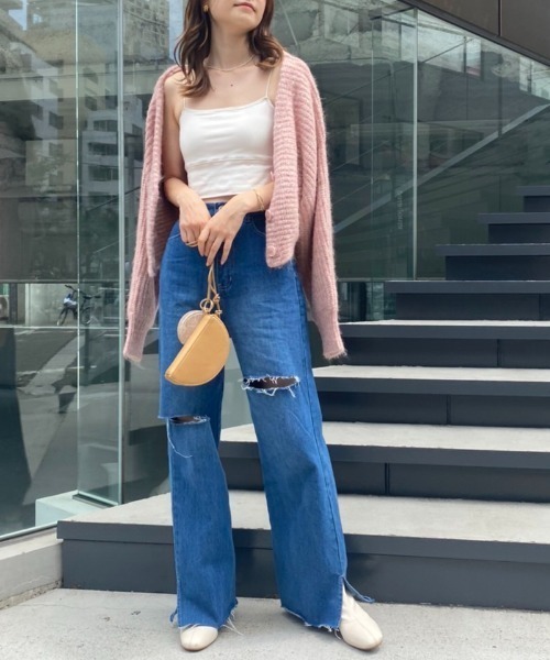 one after another NICE CLAUP（ワンアフターアナザーナイスクラップ）の「【S,Mサイズ】カッティングワイドデニムパンツ（デニムパンツ・レディース・ライトブルー/ネイビー/ピンク/ブルー・SMALL/MEDIUM）」の6枚目の写真