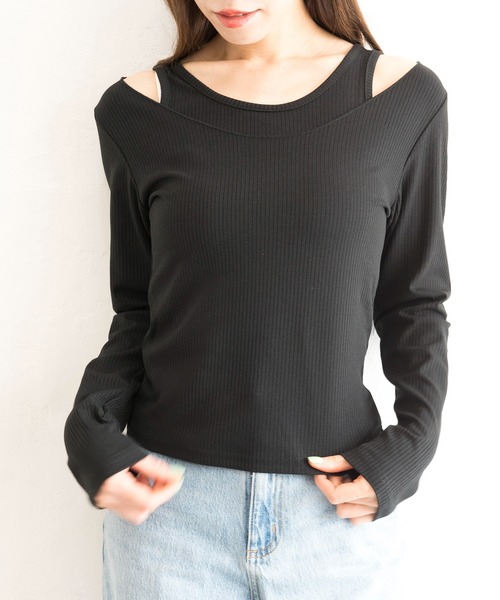 Alite cloth（アリーテクロス）の「オフショルダーカットソー&タンクトップSETアンサンブル（アンサンブル・レディース・ブラック/オフホワイト/ブルー/ライトイエロー・FREE）」の2枚目の写真
