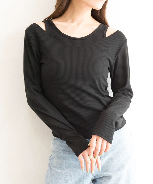 Alite cloth（アリーテクロス）の「オフショルダーカットソー&タンクトップSETアンサンブル（アンサンブル・レディース・ブラック/オフホワイト/ブルー/ライトイエロー・FREE）」の8枚目の写真