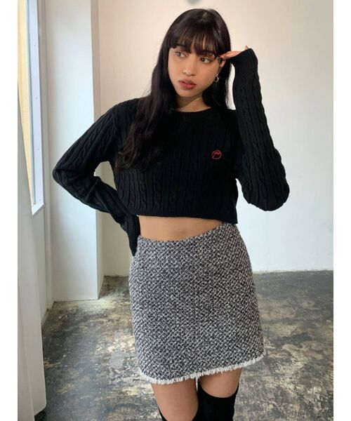 EMODA（エモダ）の「ケーブルショートニット（ニット/セーター・レディース・グレー/ブラック/ネイビー/ベージュ・FREE）」の16枚目の写真