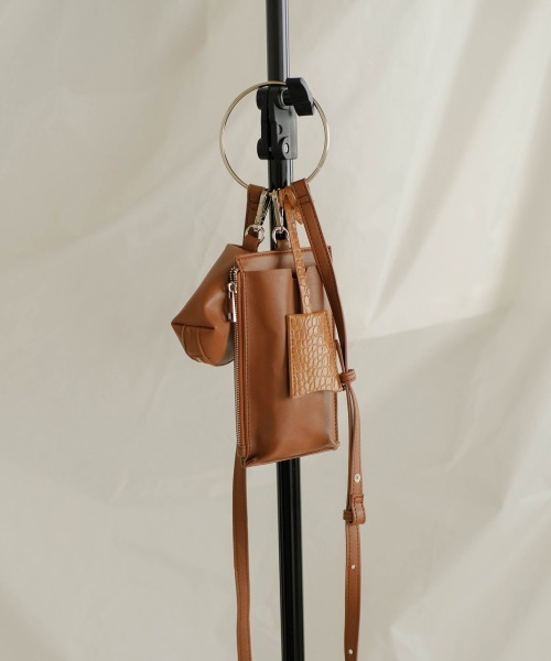 Bab（バブ）の「リングハンドルマルチショルダーバッグ（ショルダーバッグ・レディース・ブラック/ベージュ/パープル/ブラウン/アイボリー・ONESIZE）」の11枚目の写真