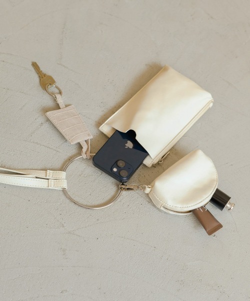 Bab（バブ）の「リングハンドルマルチショルダーバッグ（ショルダーバッグ・レディース・ブラック/ベージュ/パープル/ブラウン/アイボリー・ONESIZE）」の9枚目の写真