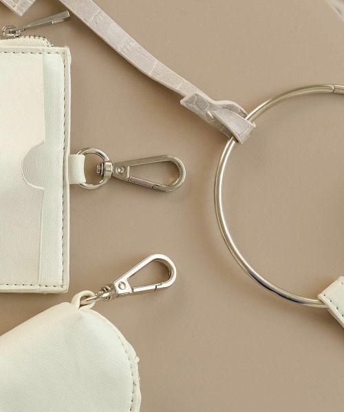 Bab（バブ）の「リングハンドルマルチショルダーバッグ（ショルダーバッグ・レディース・ブラック/ベージュ/パープル/ブラウン/アイボリー・ONESIZE）」の16枚目の写真