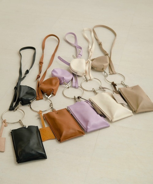 Bab（バブ）の「リングハンドルマルチショルダーバッグ（ショルダーバッグ・レディース・ブラック/ベージュ/パープル/ブラウン/アイボリー・ONESIZE）」の12枚目の写真