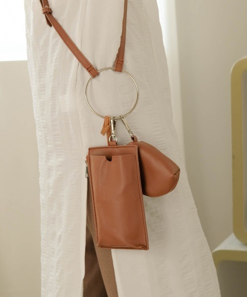 Bab（バブ）の「リングハンドルマルチショルダーバッグ（ショルダーバッグ・レディース・ブラック/ベージュ/パープル/ブラウン/アイボリー・ONESIZE）」の6枚目の写真