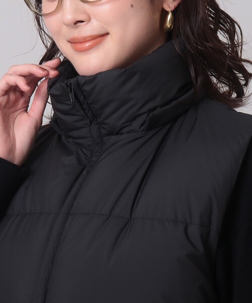 UNTITLED（アンタイトル）の「◆【フード取り外し可能】襟元2WAYダウンベスト＜洗える＞（ダウンベスト・レディース・ブラック/オフホワイト・44/48/00/02/04）」の9枚目の写真