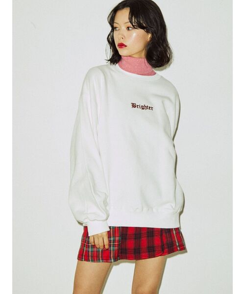 jouetie（ジュエティ）の「バックサテンロゴプルオーバー（スウェット・レディース・レッド/ブラック/オフホワイト・MEDIUM）」の2枚目の写真