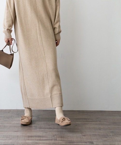 mooimooi（モーイモーイ）の「フリンジモカシン（モカシン/デッキシューズ・レディース・ホワイト/チャコールグレー/ブラック/ベージュ/ブラック系その他/キャメル/グレイッシュベージュ・LL/3L/S/M/L/XS）」の16枚目の写真